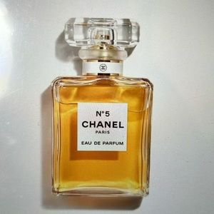 Chanel N5 Eau de Parfum Spray 1.20 oz